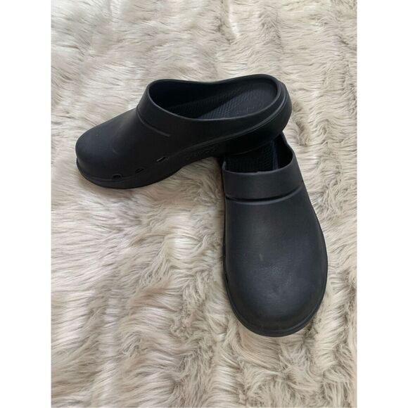 OOFOS Oocloog Clogs Sandals Mules Black Womens 11 Mens 9 Slip On Comfort - Picture 1 of 8